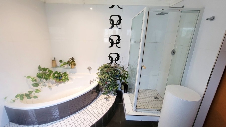 3 Bedroom Property for Sale in Strandfontein Western Cape